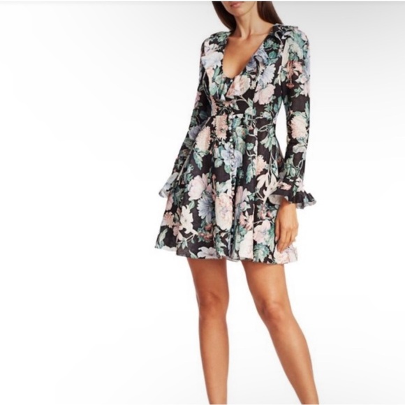 Zimmermann Dresses & Skirts - Zimmermann Verity Plunge short dress size O